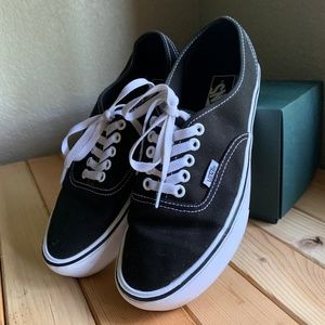 Authentic style Vans Ultracrush